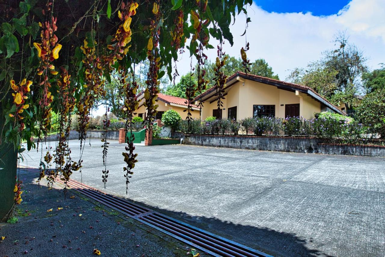 Hotel Villa Zurqui San Isidro  المظهر الخارجي الصورة