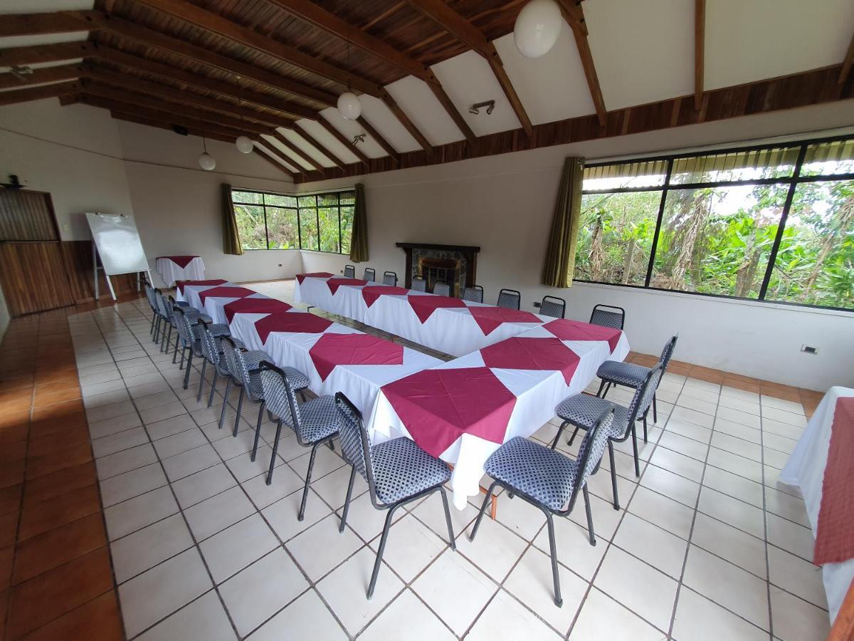 Hotel Villa Zurqui San Isidro  المظهر الخارجي الصورة