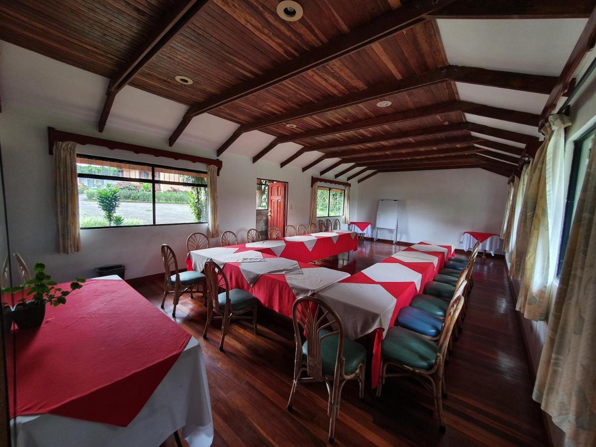 Hotel Villa Zurqui San Isidro  المظهر الخارجي الصورة