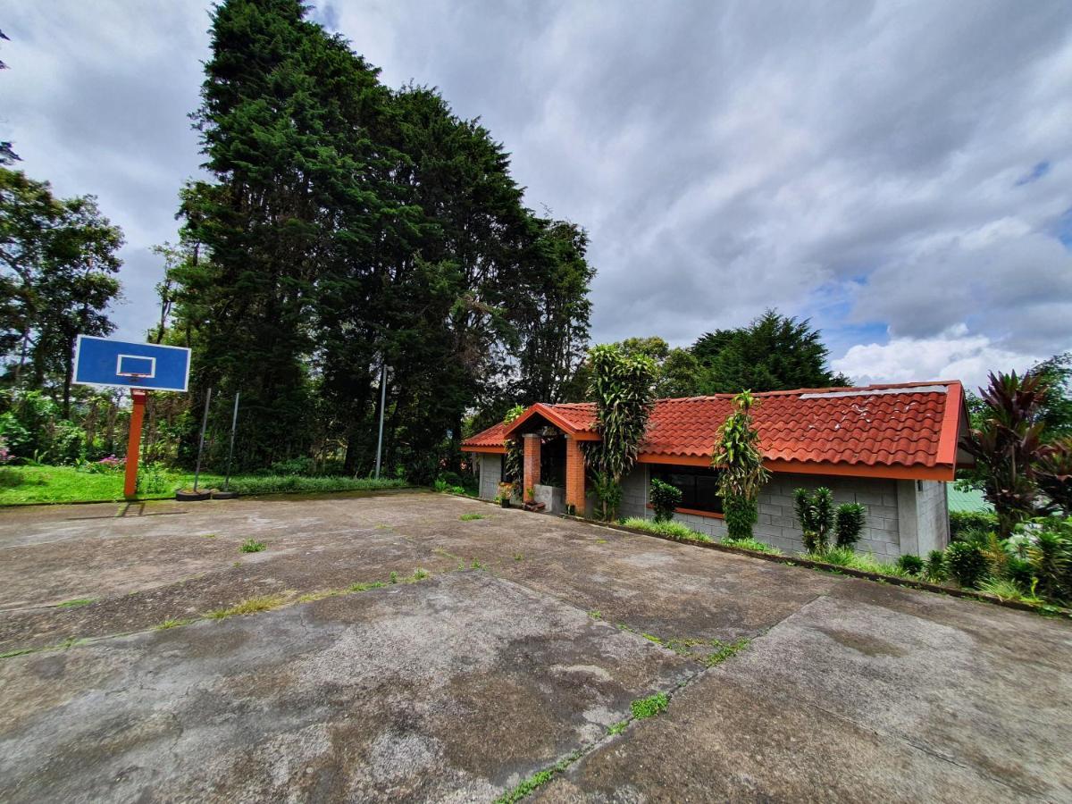 Hotel Villa Zurqui San Isidro  المظهر الخارجي الصورة