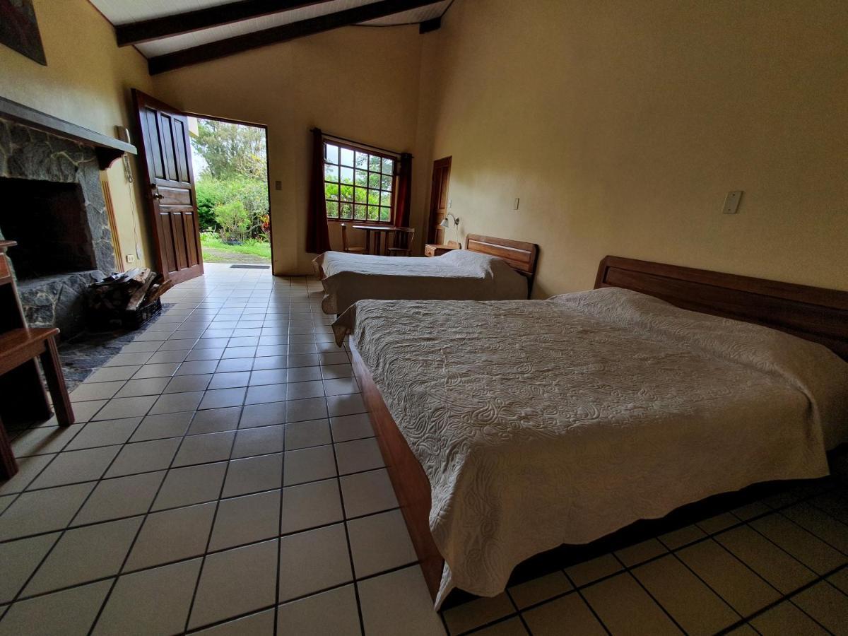 Hotel Villa Zurqui San Isidro  المظهر الخارجي الصورة