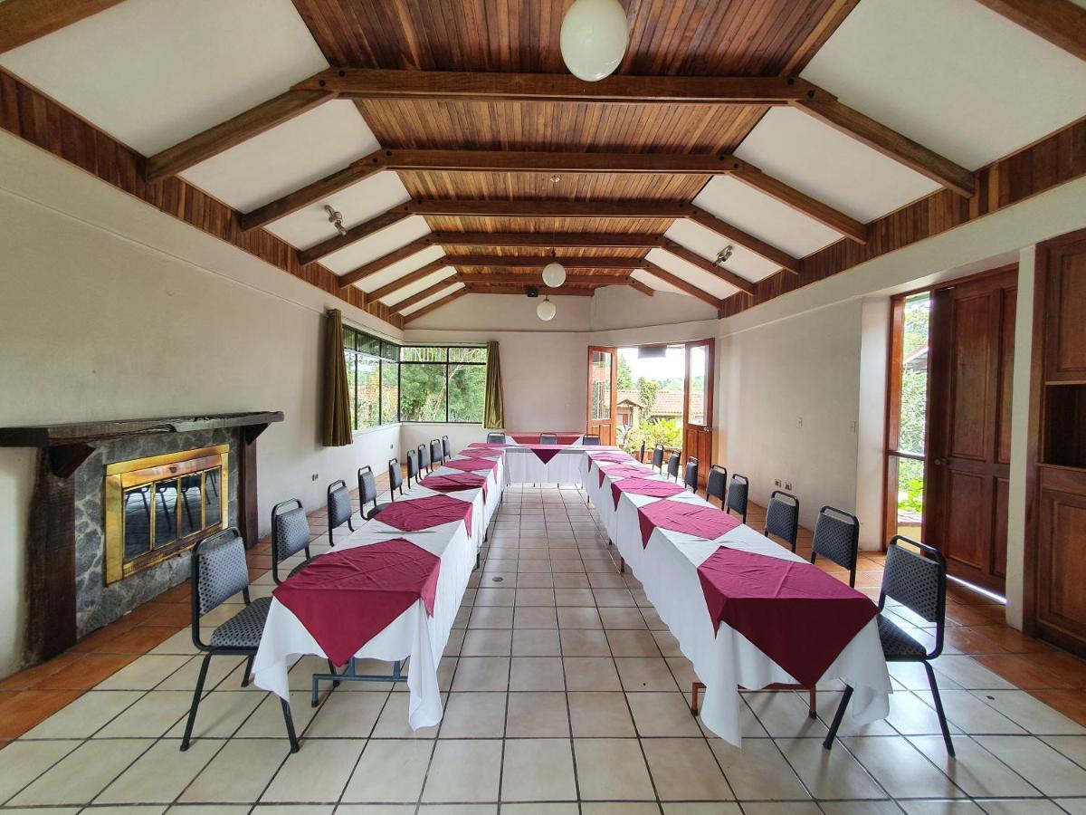 Hotel Villa Zurqui San Isidro  المظهر الخارجي الصورة