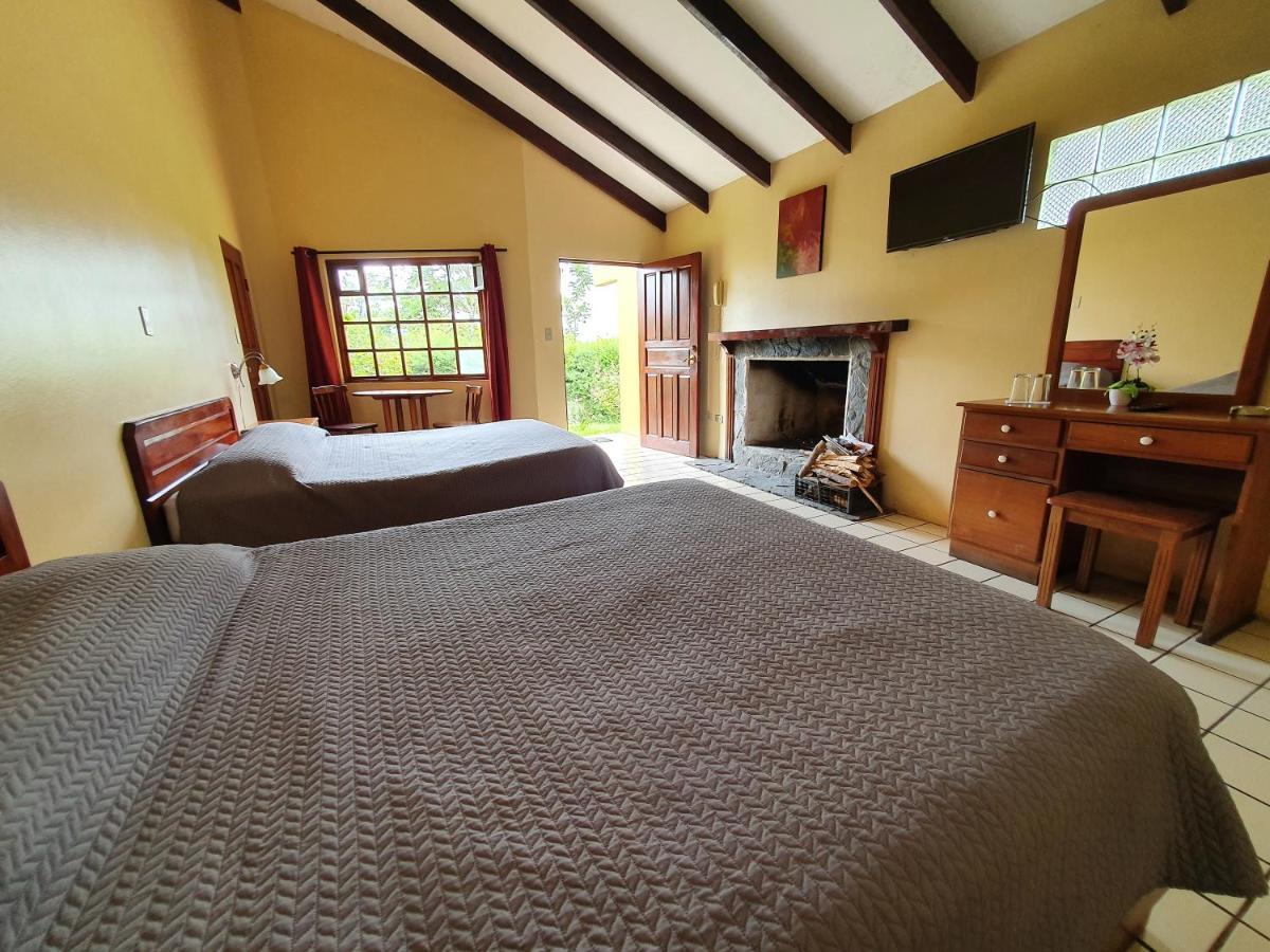 Hotel Villa Zurqui San Isidro  المظهر الخارجي الصورة